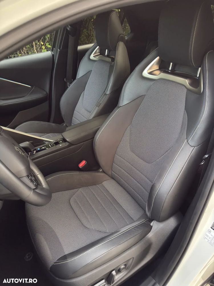 Toyota C-HR 2.0 HEV 197 CP 4x2 CVT Premiere Edition - 15