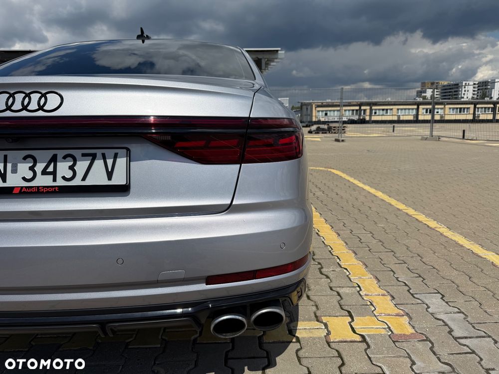 Audi S8 TFSI quattro tiptronic - 15