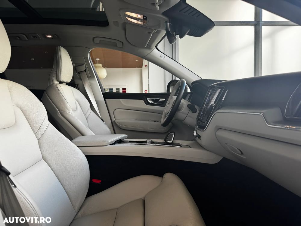 Volvo XC 60 - 12