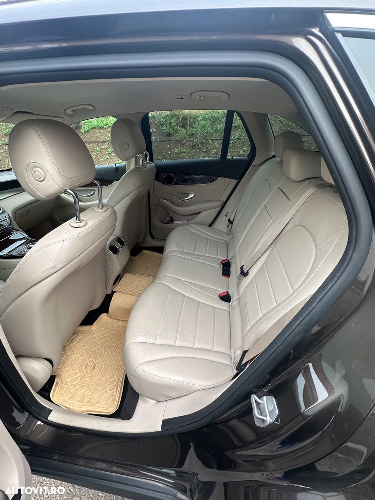 Mercedes-Benz GLC 220 d 4MATIC - 16