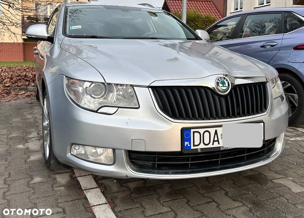Skoda Superb 2.0 TDI DSG Elegance - 2