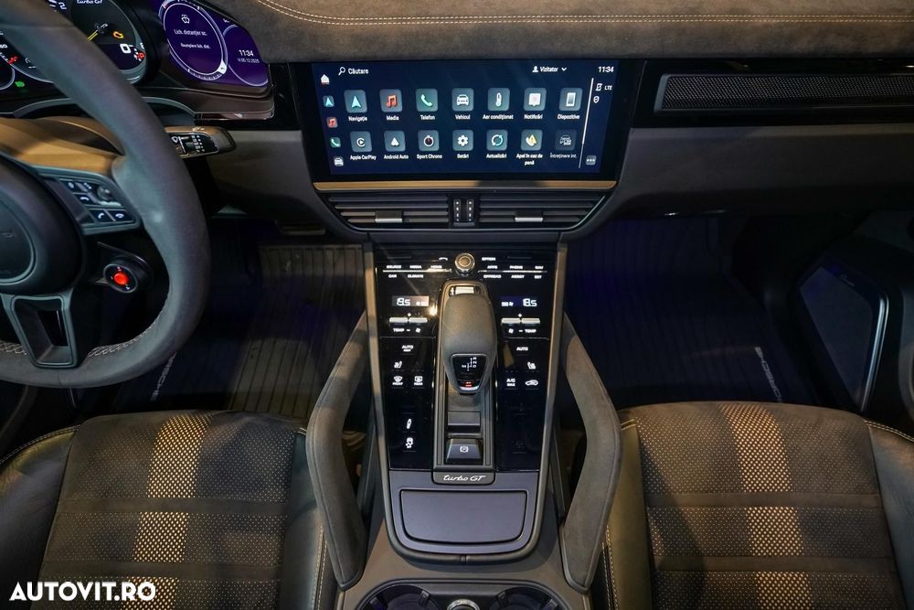 Porsche Cayenne Coupe - 36