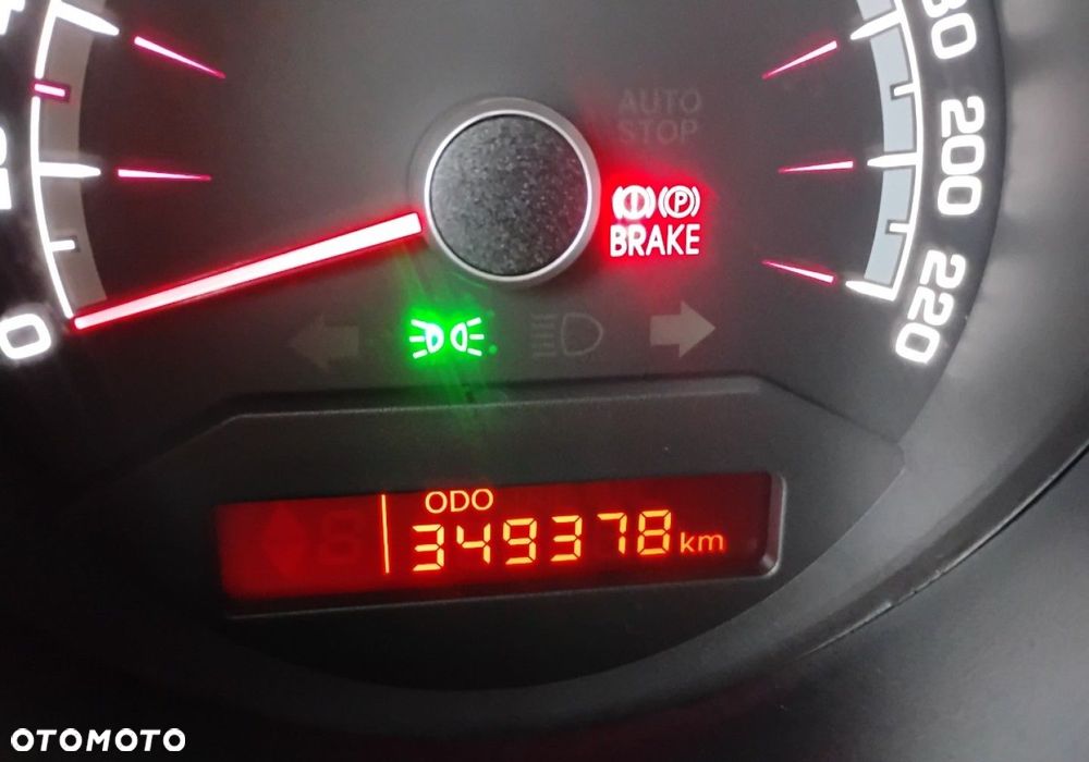 Kia Venga - 13