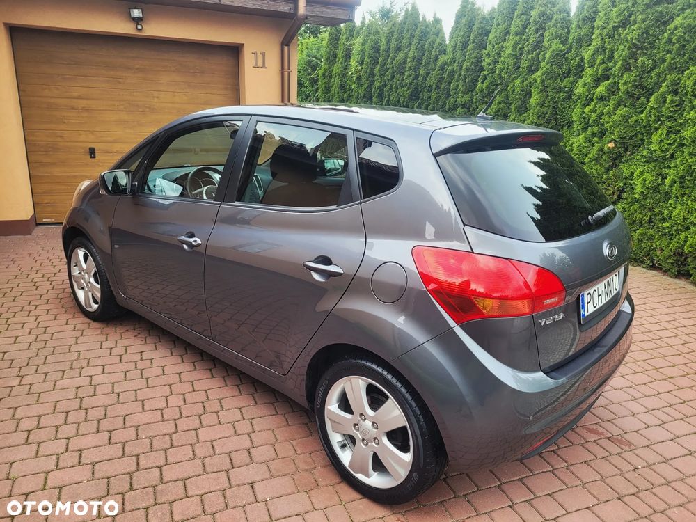 Kia Venga 1.6 CVVT Dream-Team Edition - 4