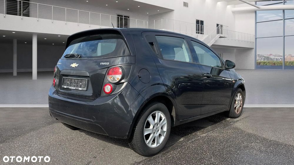 Chevrolet Aveo 1.2 LS - 3