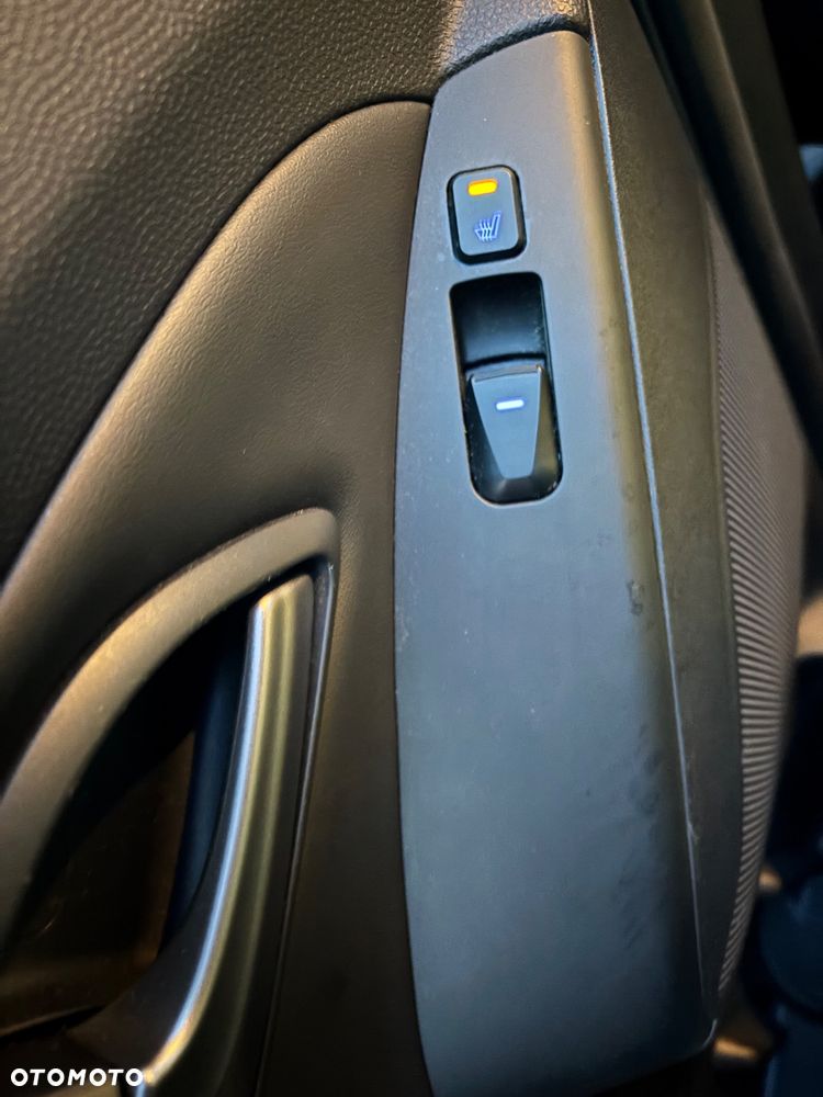 Hyundai ix35 2.0 GDI Premium 2WD - 26