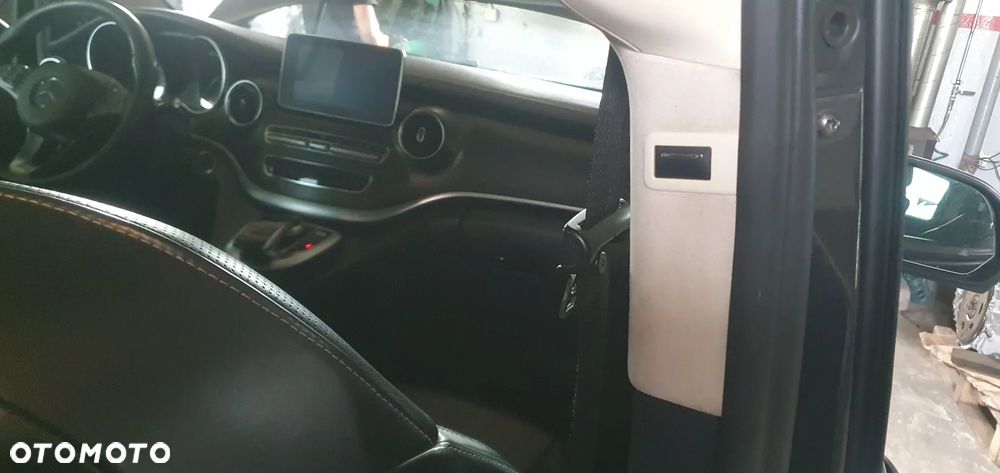 Mercedes-Benz Klasa V 300 d 4-Matic 9G-Tronic (d³ugi) - 5