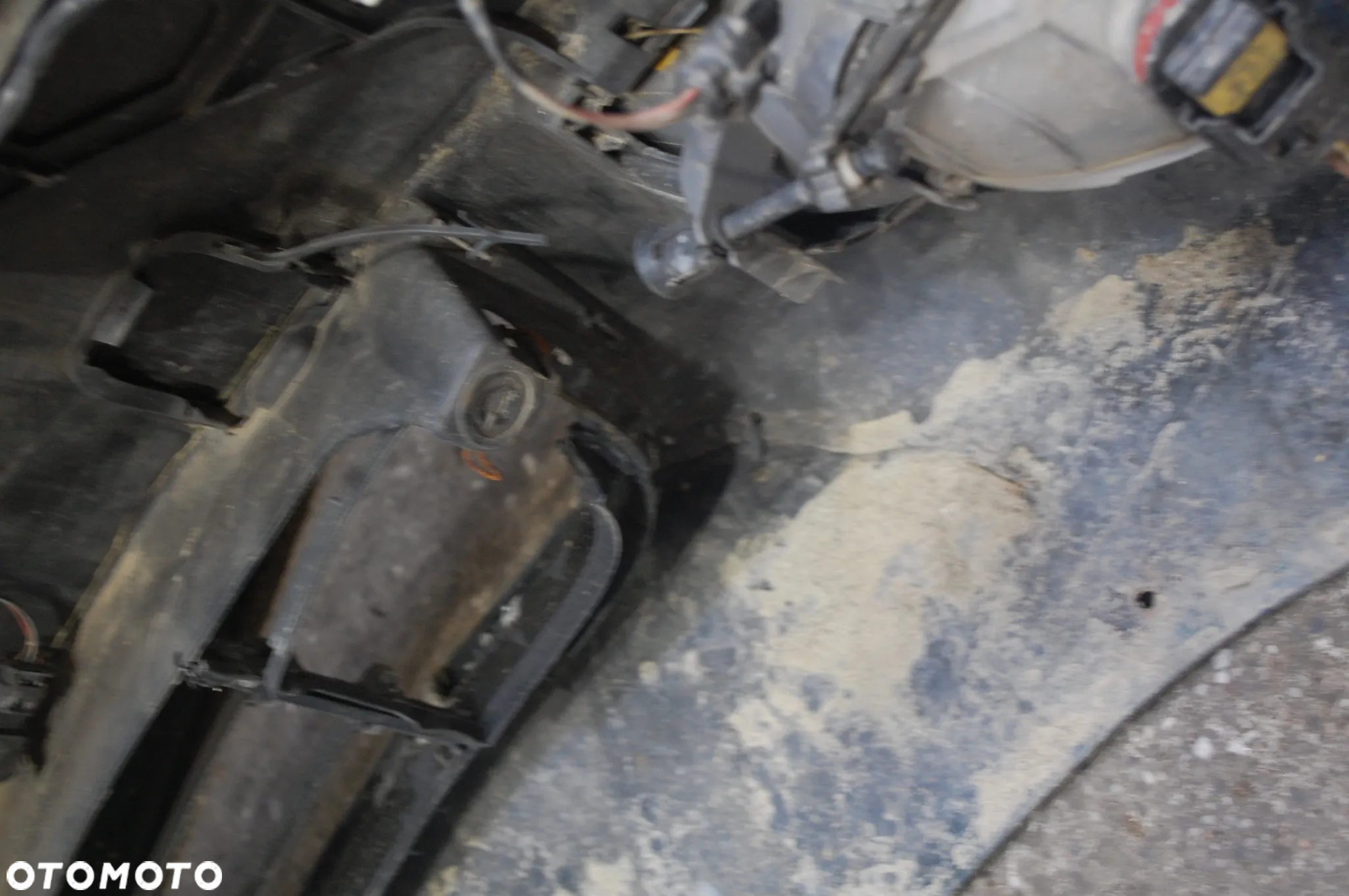 ZDERZAK PRZÓD PRZEDNI PDC ASYSTENT SKODA SUPERB II 9573 08-13 - 10