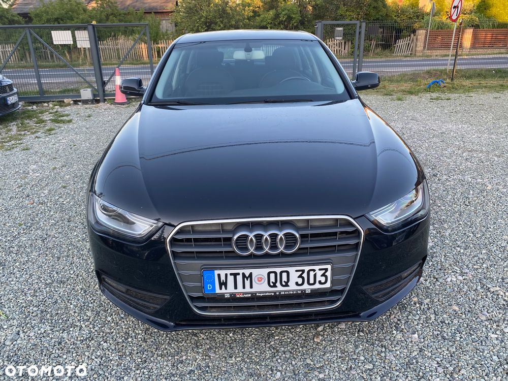 Audi A4 Limousine 2.0 TDI DPF Ambition - 2