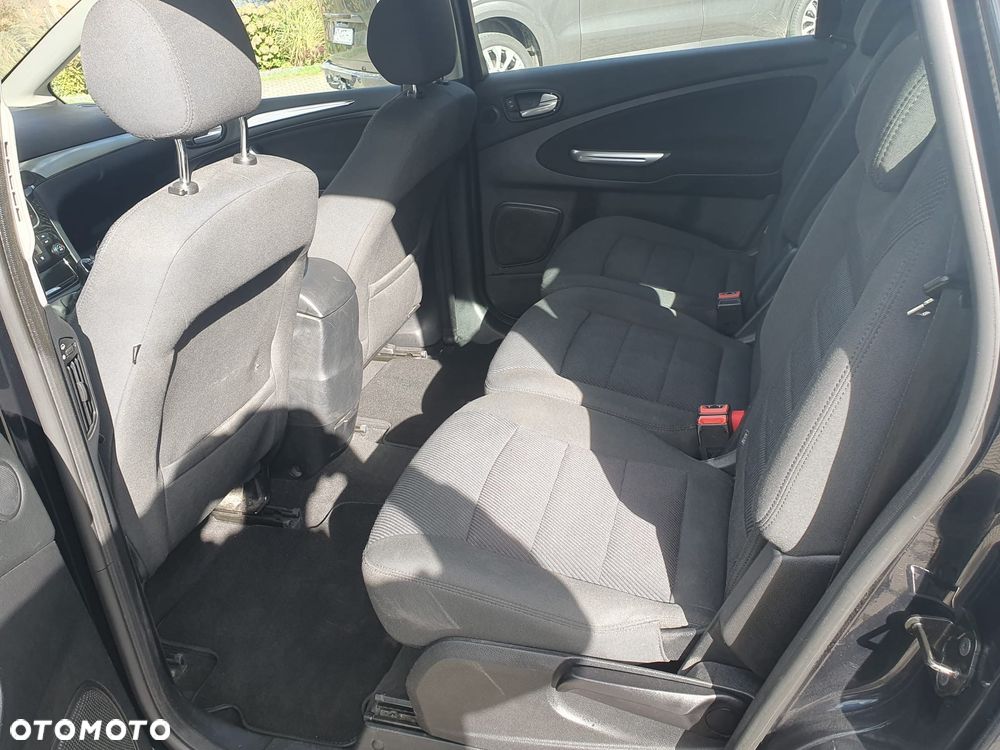 Ford S-Max 2.0 Ambiente - 9