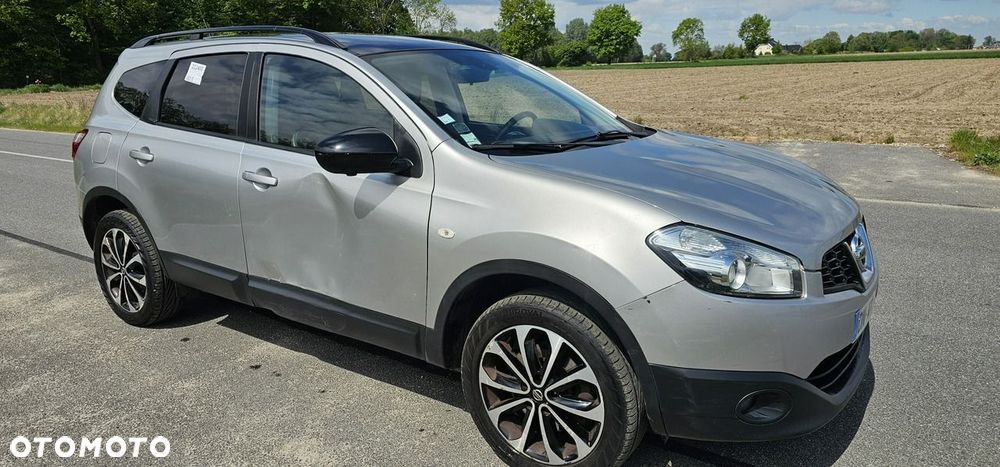 Nissan Qashqai+2 - 1