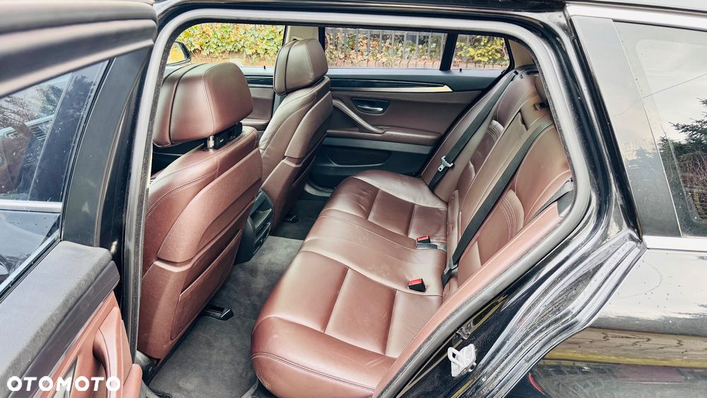 BMW Seria 5 525d xDrive Luxury Line - 8