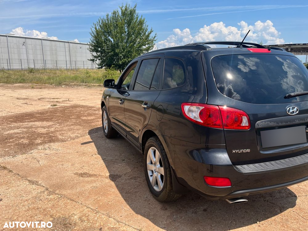 Hyundai Santa Fe 2.2 DSL VGT 7 SEATS 4WD - 6