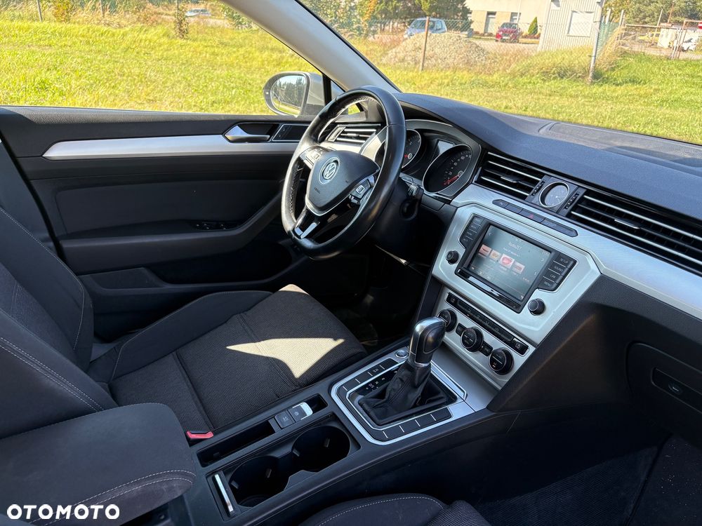 Volkswagen Passat Variant 2.0 TDI BMT Comfortline DSG - 22