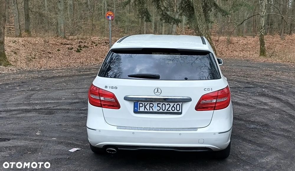 Mercedes-Benz Klasa B 180 CDI (BlueEFFICIENCY) 7G-DCT - 6