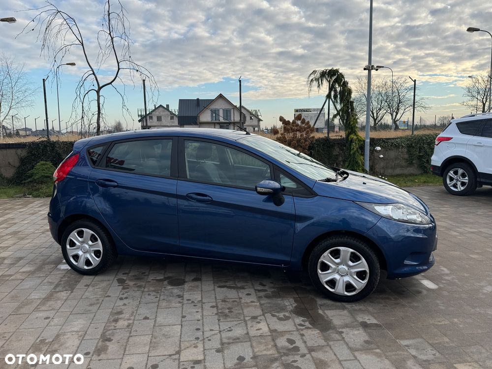 Ford Fiesta 1.25 Celebration - 10