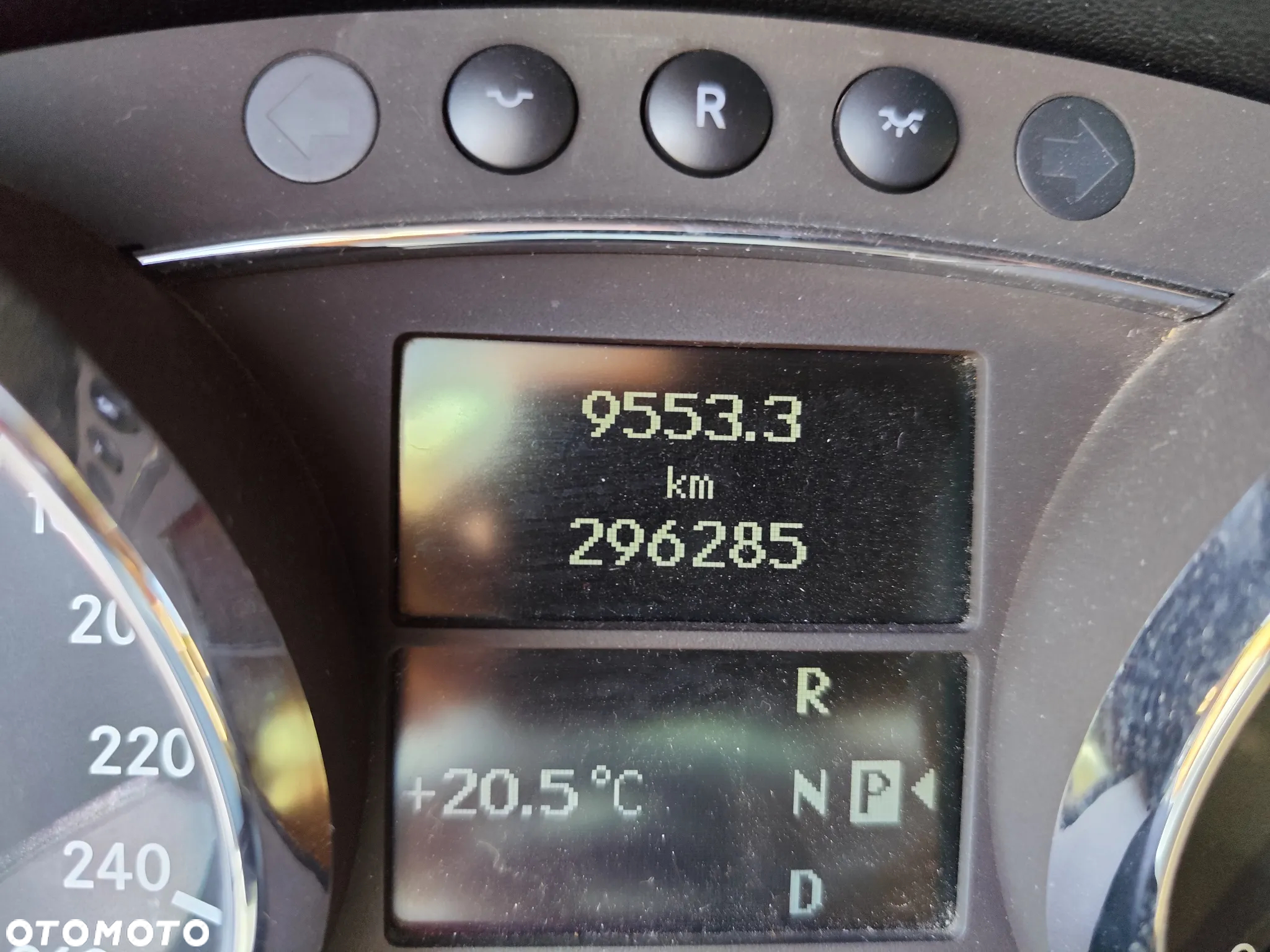 Mercedes-Benz Klasa R 320 CDI 4-Matic - 15