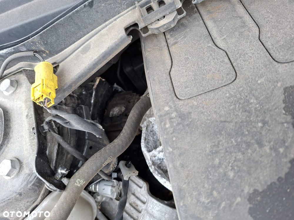 Mercedes-Benz Klasa A 180 AMG Line 7G-DCT - 13