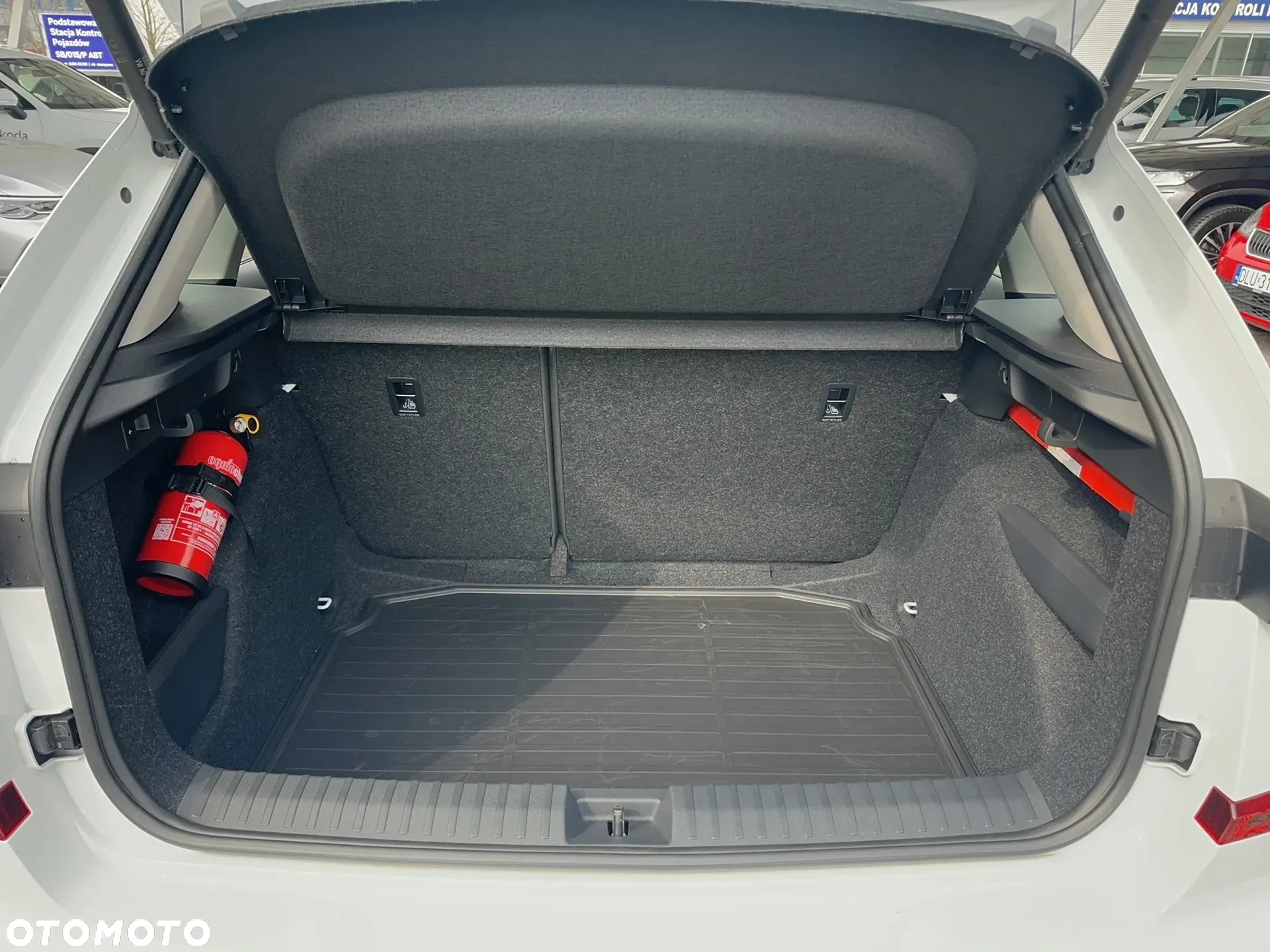 Skoda Kamiq 1.5 TSI Selection DSG - 30