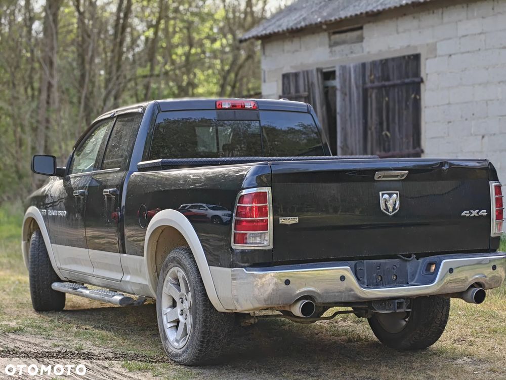 Dodge RAM 5.7 4x4 - 4