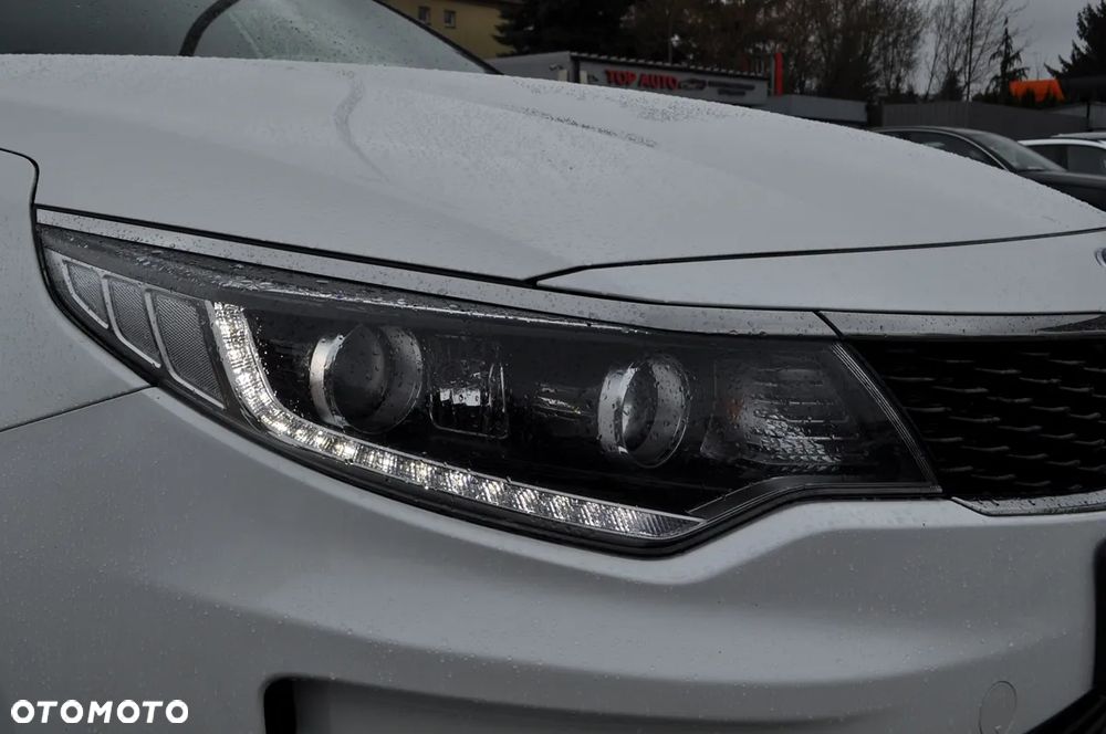Kia Optima 1.7 CRDI L - 8