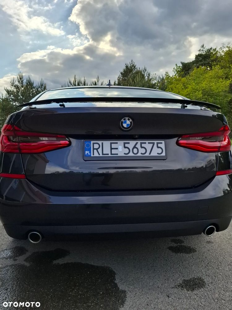 BMW 6GT - 18