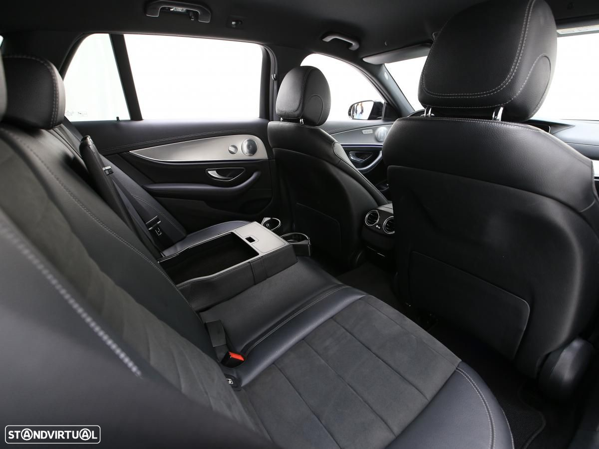 Mercedes-Benz E 300 de AMG Line - 12
