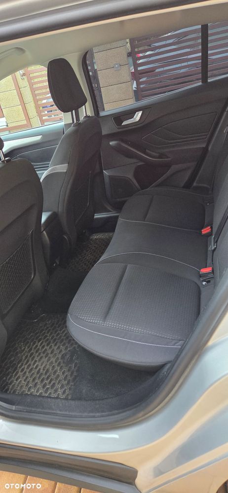 Ford Focus 1.5 TDCi Trend - 19