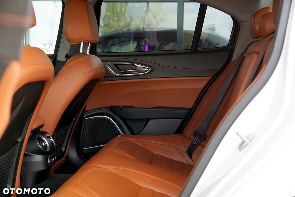 Alfa Romeo Giulia 2.0 Turbo Super - 20