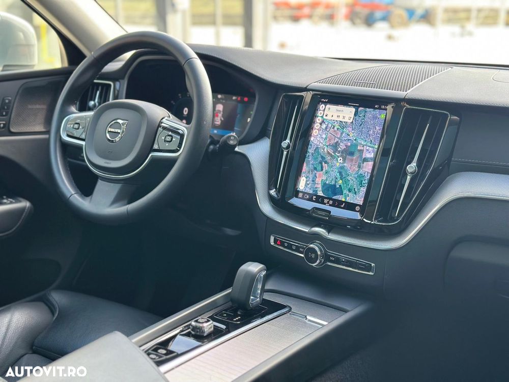 Volvo XC 60 T6 AWD Recharge Plus Bright - 3