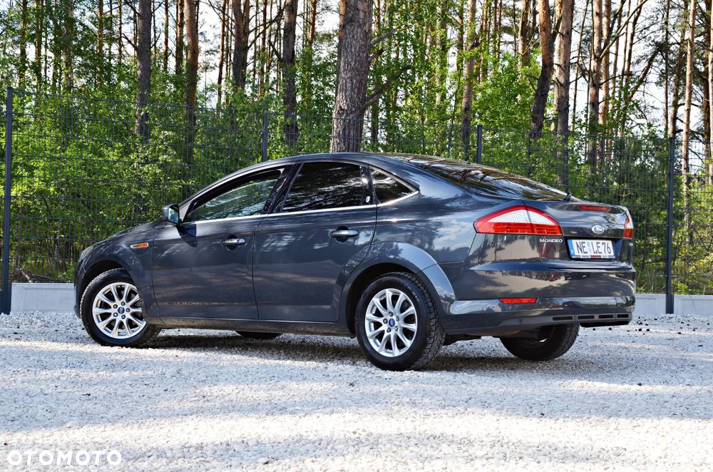 Ford Mondeo 2.0 TDCi Titanium - 18