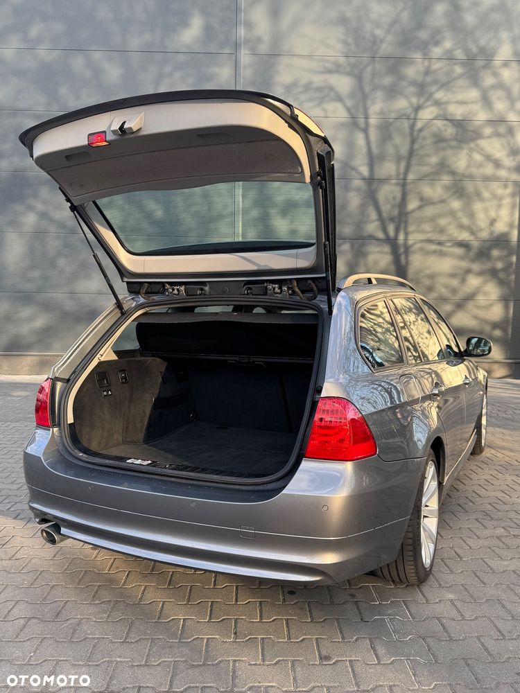 BMW Seria 3 320d DPF - 17