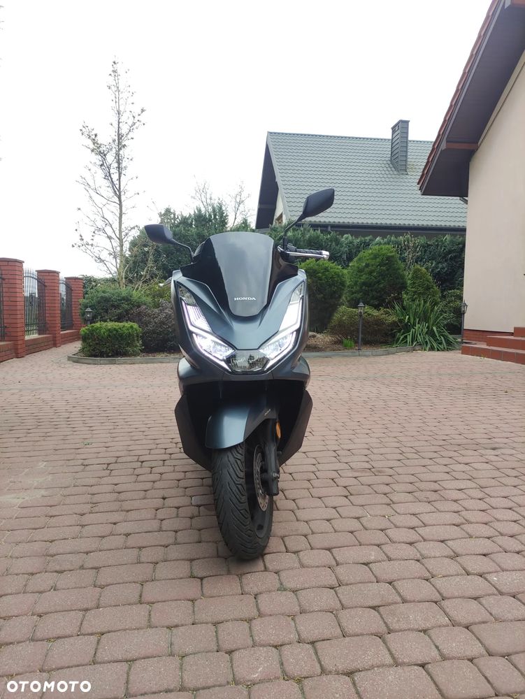 Honda PCX - 1