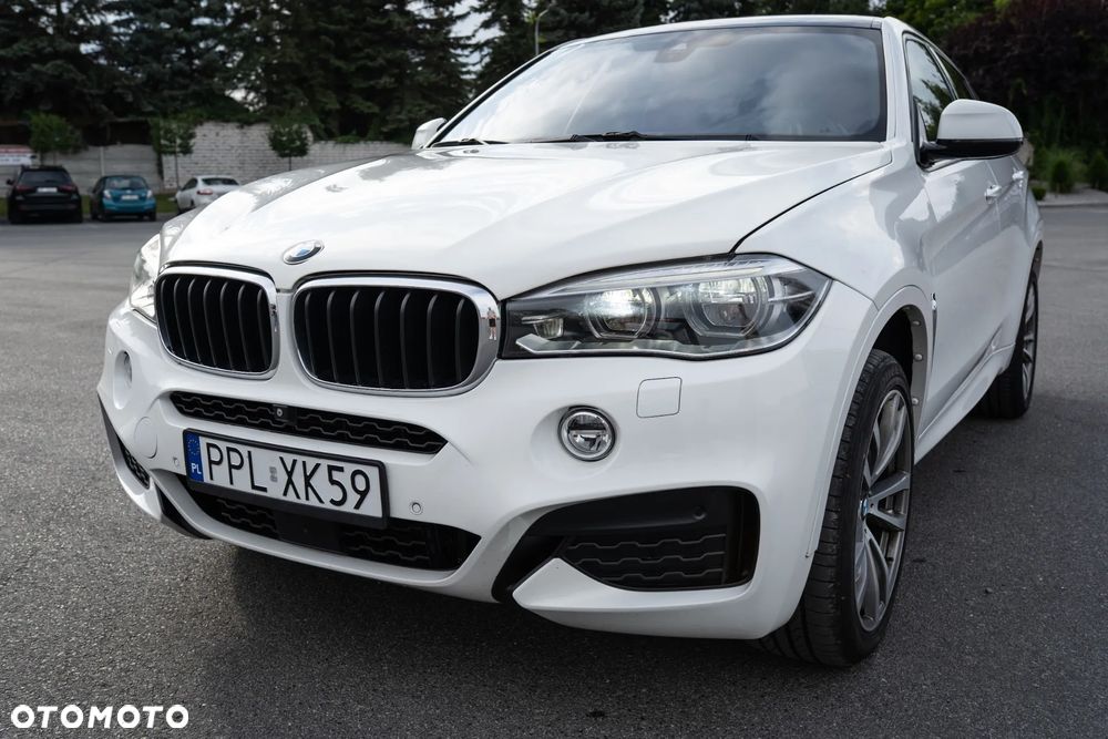 BMW X6 xDrive50i M Sport - 13