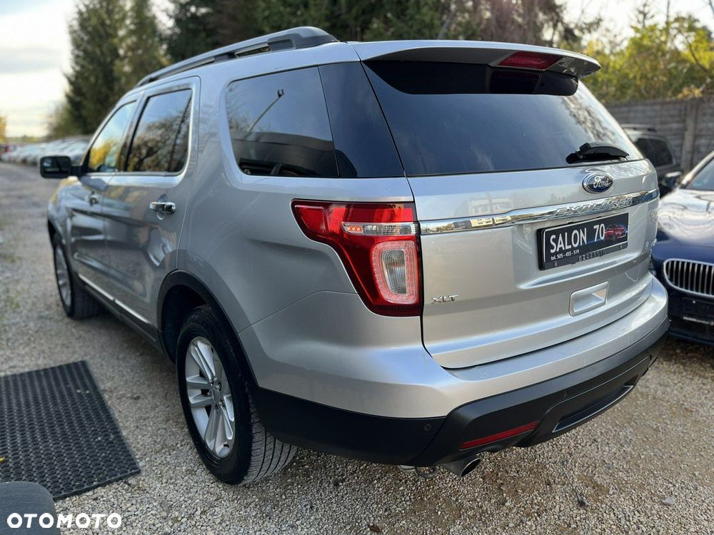 Ford Explorer - 10