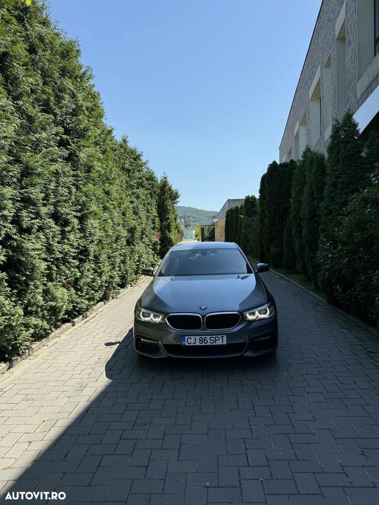 BMW Seria 5 530d xDrive AT - 1