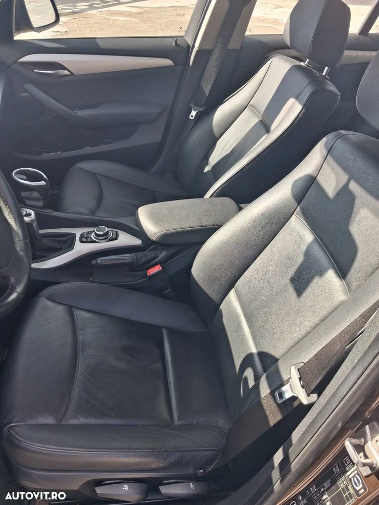 BMW X1 xDrive18d Sport Line - 9