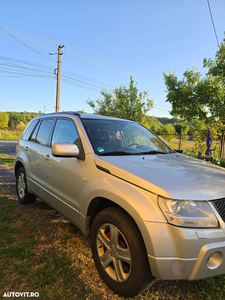 Suzuki Grand Vitara 1.9 DDIS Navi - 2