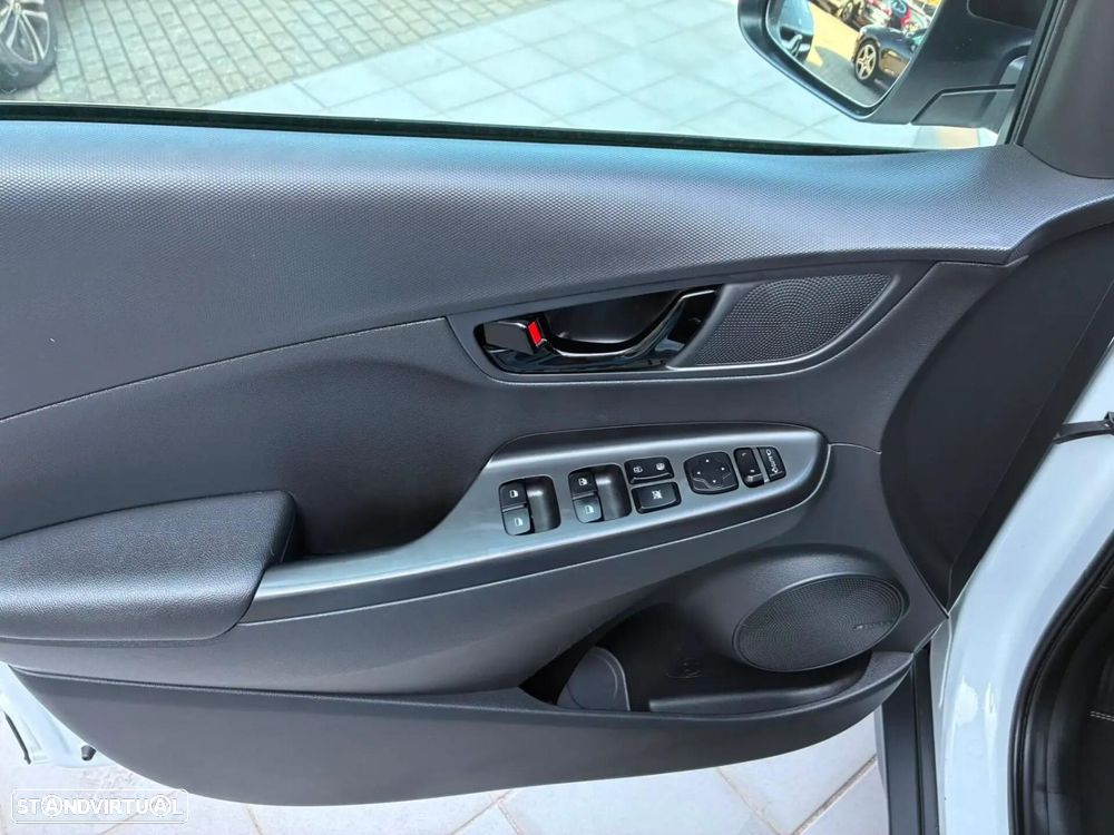 Hyundai Kauai 1.6 GDi HEV Premium - 11