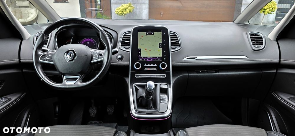 Renault Grand Scenic Gr 1.2 TCe Energy Bose Edition - 11