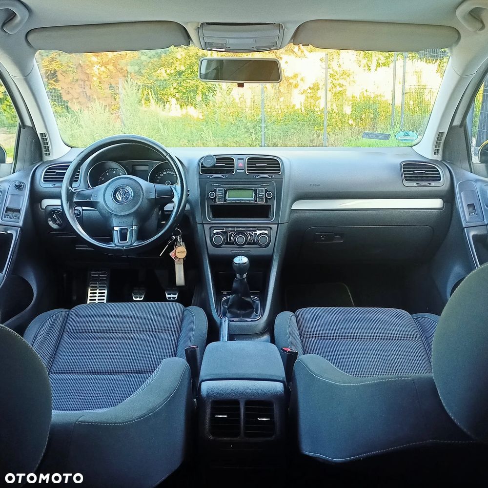Volkswagen Golf VI 1.4 Comfortline - 13