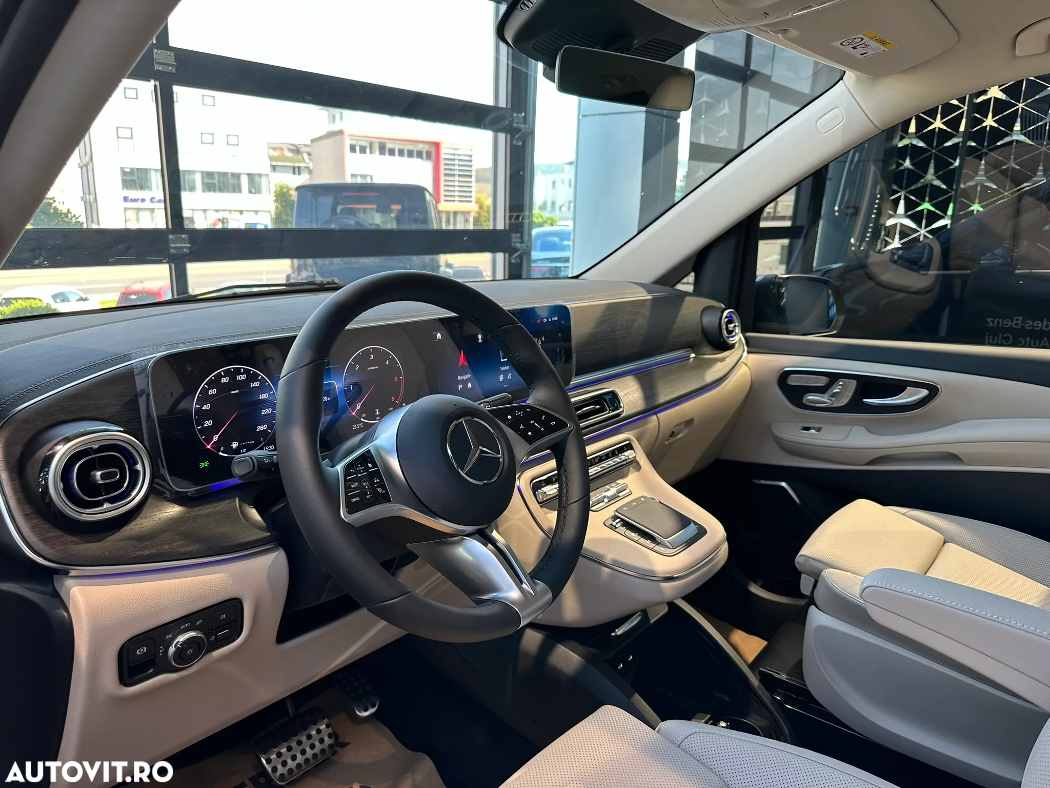Mercedes-Benz V - 10