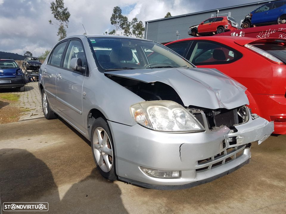 Toyota Corolla 2003 para peças - 2
