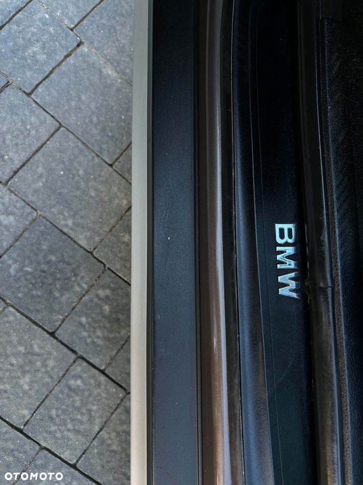 BMW X1 - 17