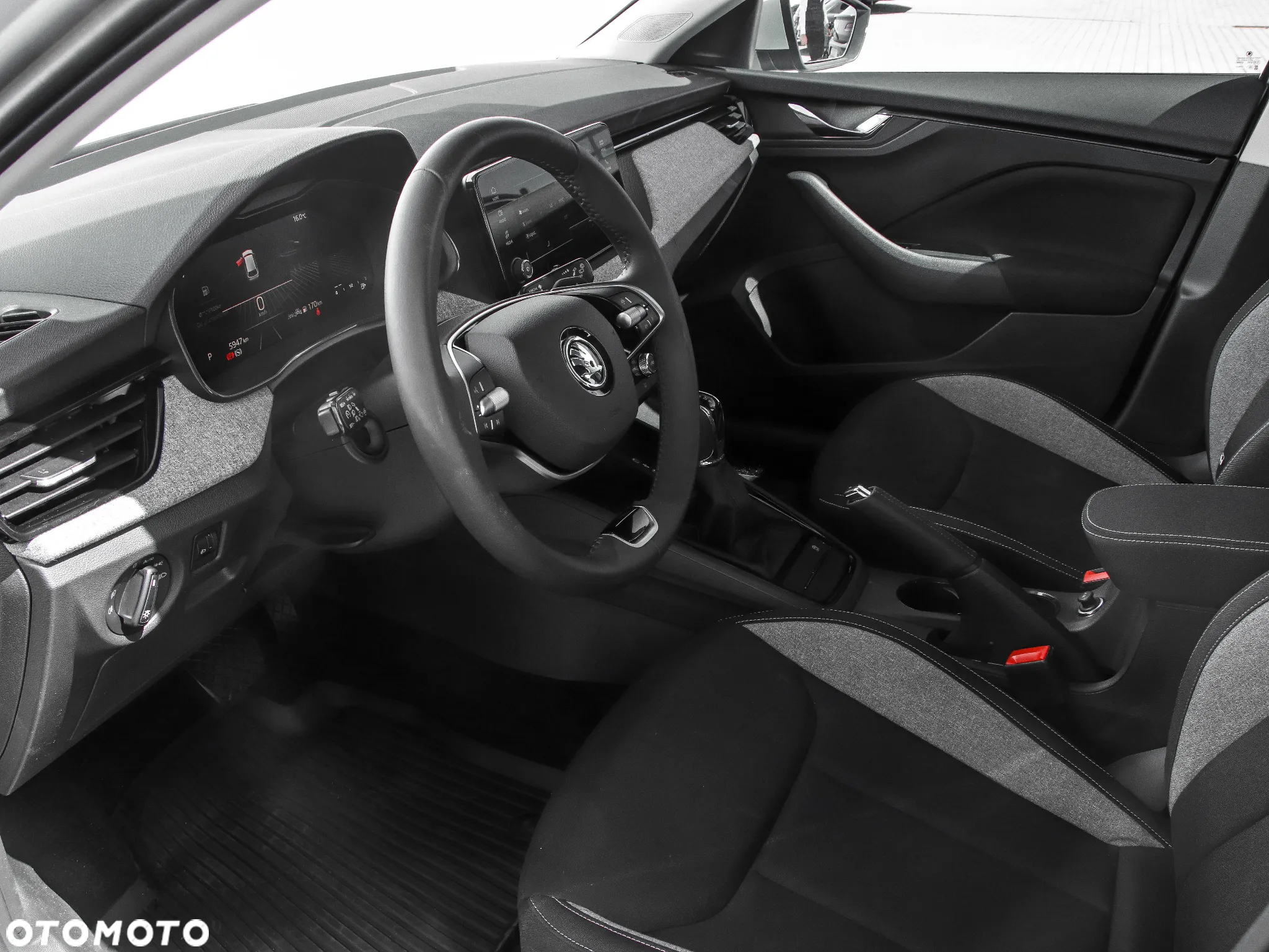 Skoda Scala 1.0 TSI Selection DSG - 10
