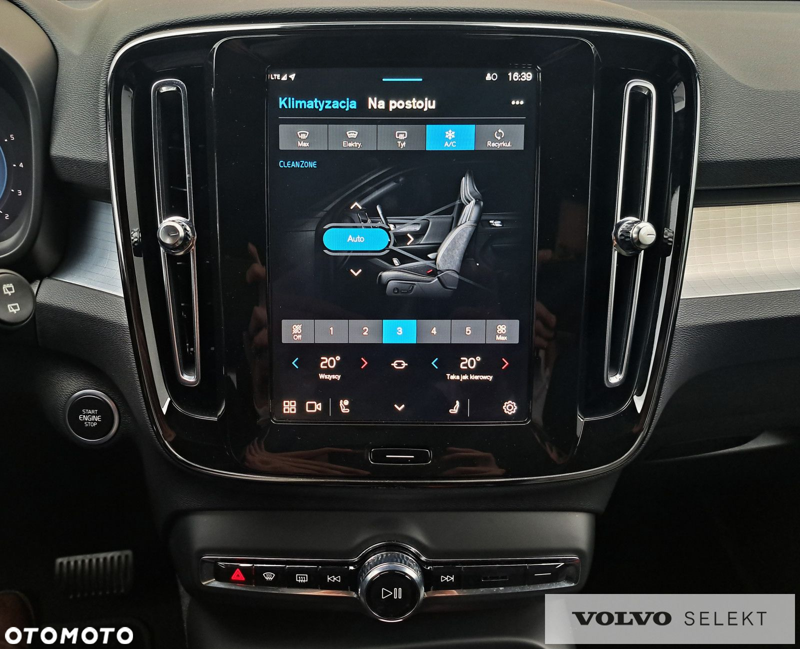 Volvo XC 40 - 23