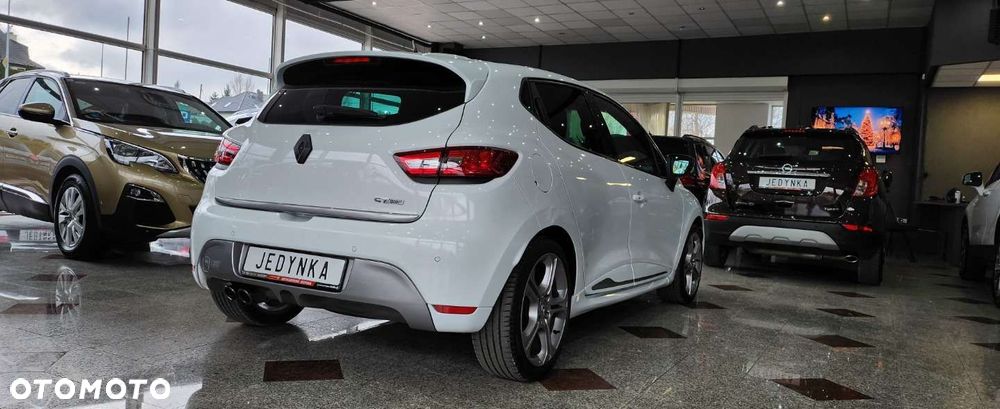 Renault Clio - 3