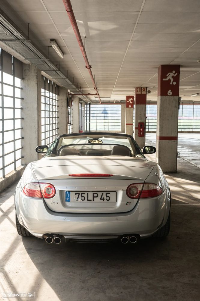 Jaguar XK XKR - 22