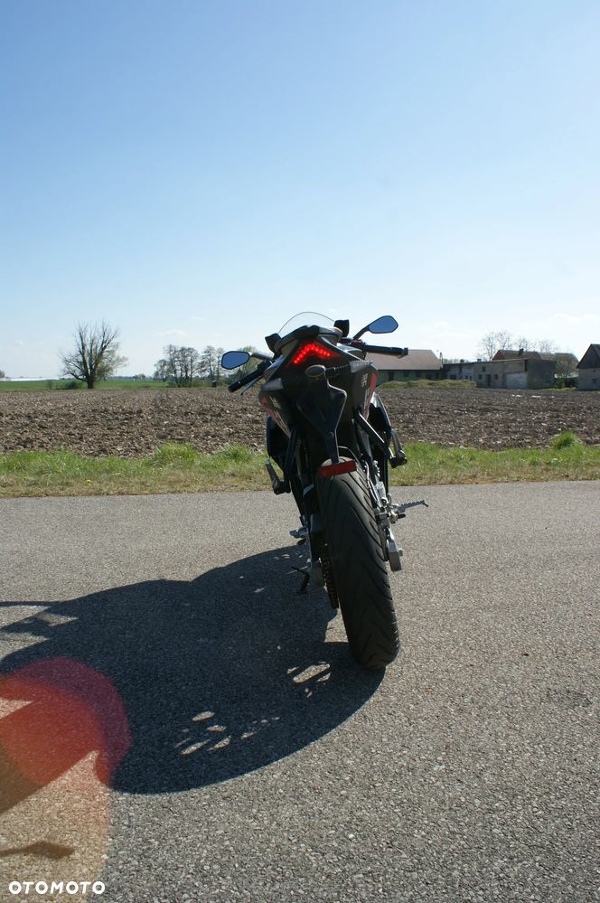 Aprilia RS - 9