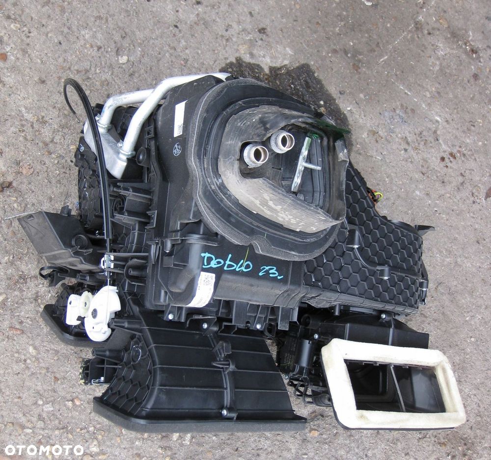 FIAT DOBLO II 23R 1.6 M-JET NAGRZEWNICA DMUCHAWA KOMPLETNA 5T7400041 - 2